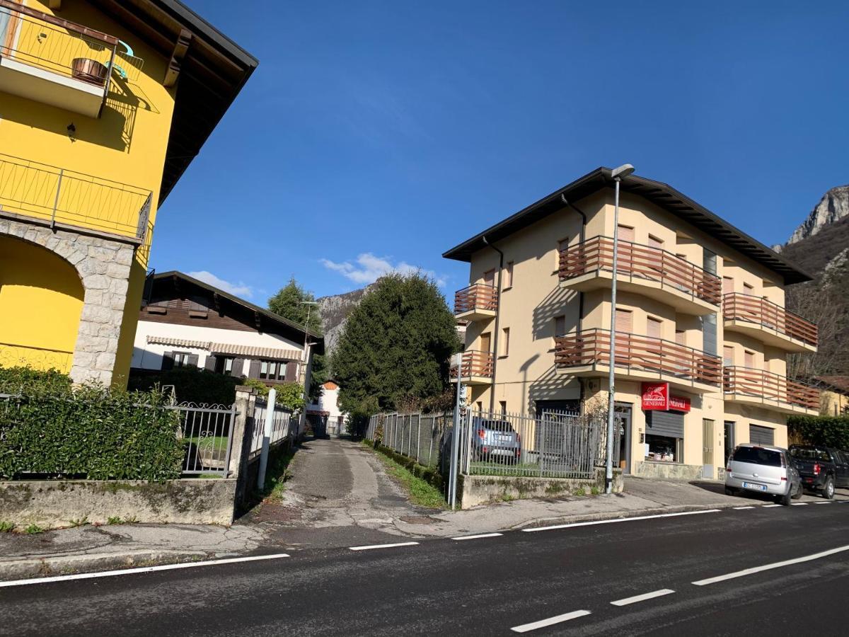 Appartamento Con Vista Sulle Grigna バルツィオ エクステリア 写真